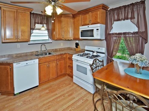 550 Gallion Ave, Pittsburgh, PA 15226-1516