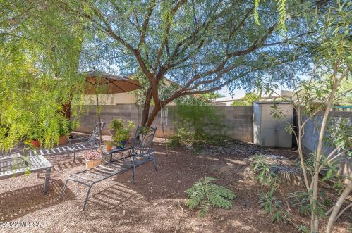 1521 Calle De Durazo, Tucson AZ 85715-5133 exterior