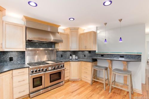 1635 Xavier St, Denver CO  80204-1025 exterior