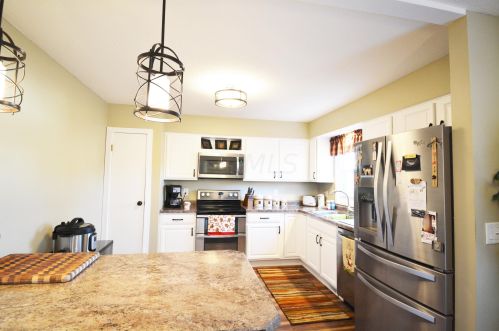 820 Chambord Cir, Marion OH  43302-6733 exterior