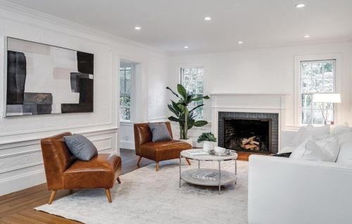 4 Welland Rd, Brookline, MA 02445-4518