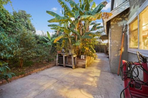 23232 Sky Dr, El Toro CA  92630-5332 exterior