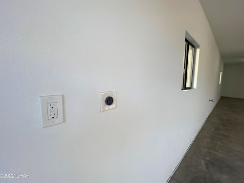 9094 Saguaro Cir, Mohave Valley AZ  86440-8631 exterior