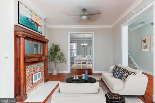 129 Thomas St, Washington DC  20001-1659 exterior