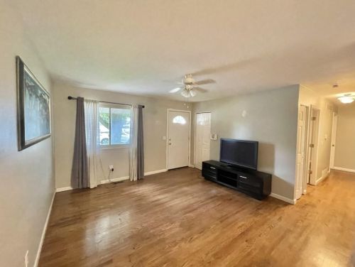 3779 Autumn Rd, Covington, KY 41018-2761