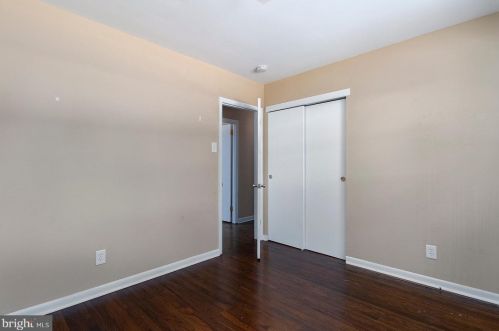 605 Washington Ave, West Deptford NJ  08096-3547 exterior