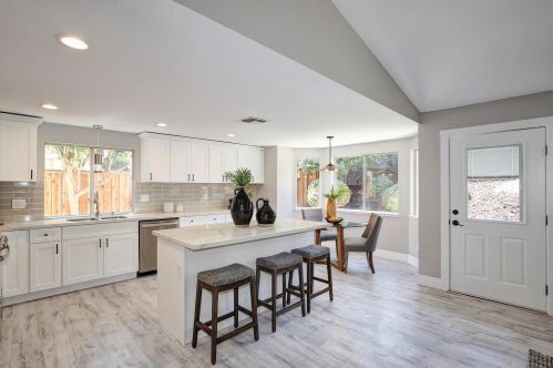 120 Witmer Dr, Folsom, CA 95630-4653