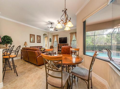 3787 Treasure Cove Cir, Naples, FL 34114-3953
