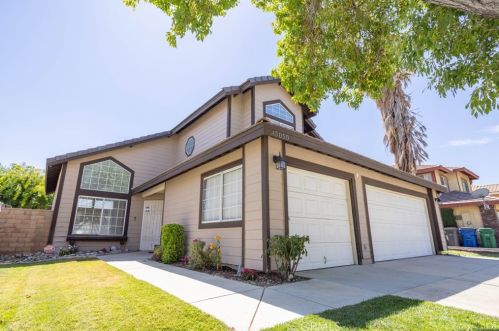 45050 Bevington Ave, Lancaster, CA 93535-1109