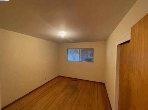 3539 Joaquin Miller Rd, Oakland CA  94602-2649 exterior