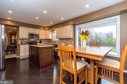 225 Cannon Way, Lansdale PA 19446-4063 exterior