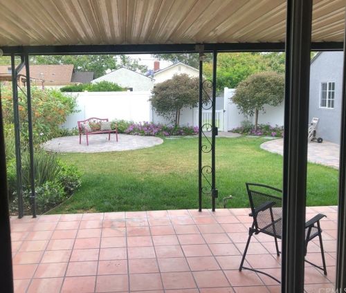 4420 Greenbrier Rd, Long Beach, CA 90808-1419