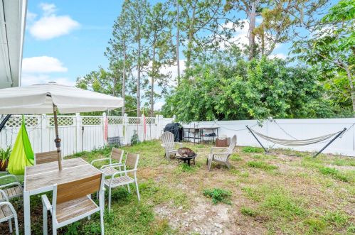 5305 Cannon Way, West Palm Beach FL  33415-3700 exterior