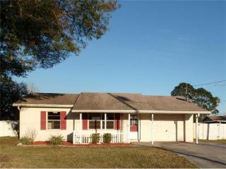 2766 Green Meadow Cir, Kissimmee, FL 34741-1292