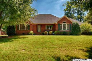 122 Cheyenne Trl, Huntsville, AL 35806-1270