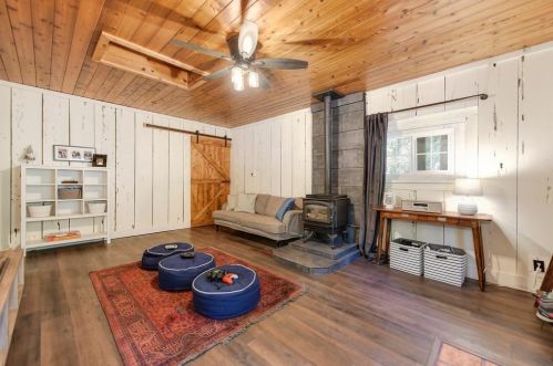 5739 Maywood Dr, Michigan Bluff CA  95631-9680 exterior