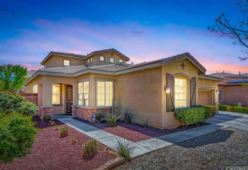 6030 Avenue, Lancaster, CA 93536-7859
