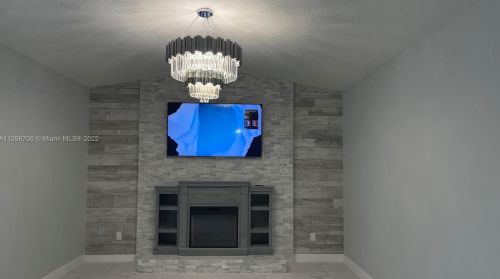 212 179th Ave, Hollywood FL  33029-3905 exterior