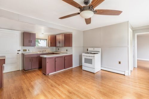 202 Ct St, Brockton MA 02302-4611 exterior