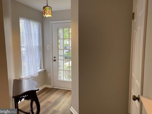 26014 Beacon Hill Dr, Southampton, PA 18966-5326