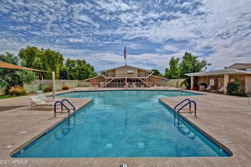 4537 17 Ave, Phoenix AZ 85086-6309 exterior