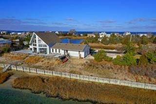 34 Landsend Ln, South Hampton, NY 11968-3507