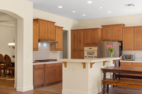 2011 Stockman Cir, Folsom CA  95630-6236 exterior