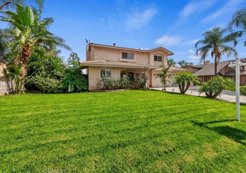 1103 Teakwood Ave, Rialto, CA 92376-8753