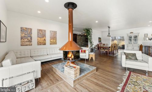 24234 Lands End Dr, Madison Mills VA  22960-3543 exterior