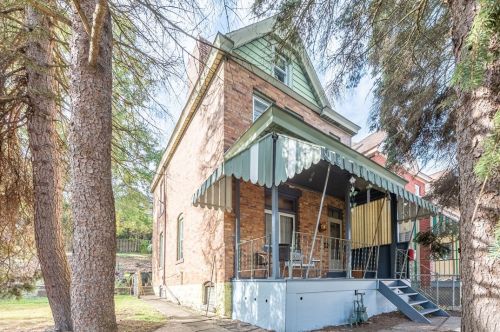 300 Arabella St, Pittsburgh, PA 15210-2004