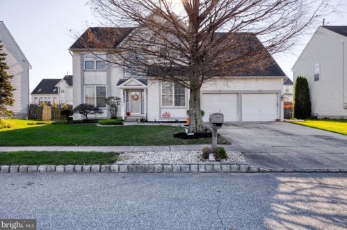 174 Spruce Trl, Auburn, NJ 08085-4005