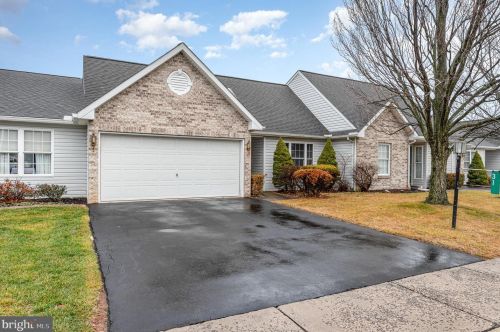 31 Ridgeway Dr, Navy Sup Dpt, PA 17050-7971