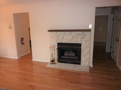 133 Sunrise Dr, Whippany NJ  07981 exterior