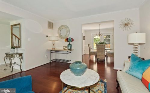 1311 Cold Harbor Ct, Herndon VA 20170-2018 exterior