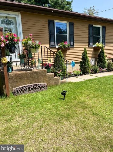 437 Bucknell Ave, Wenonah NJ  08090-1304 exterior