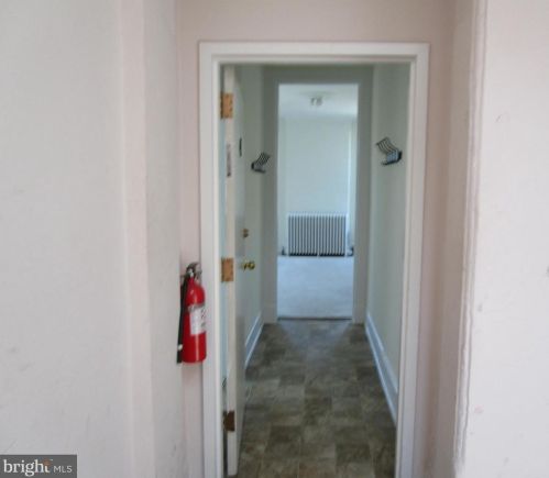 1332 Vermont Ave, Washington DC  20005-3607 exterior