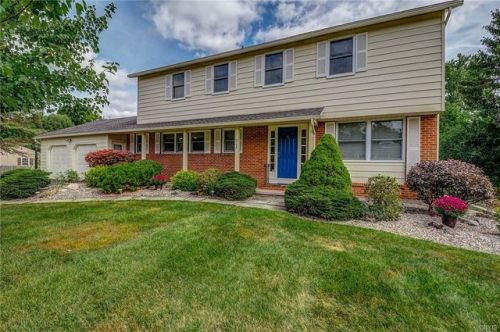 5188 Fairlawn Dr, Fville NY  13066-1821 exterior
