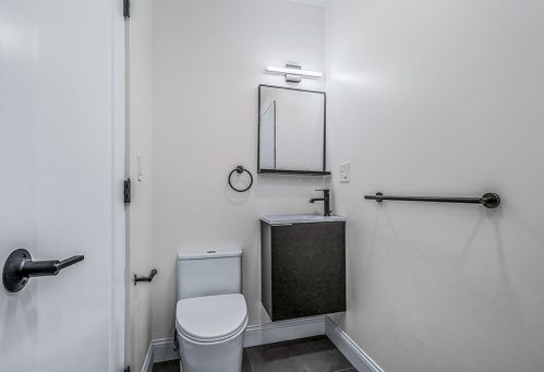 67 Broad St, Boston MA  exterior