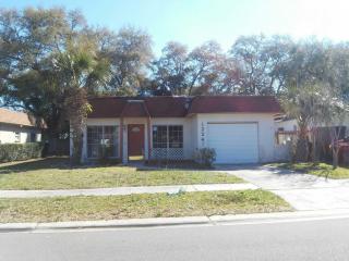 12247 Mallory Dr, Largo, FL 33774-3013