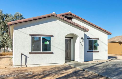 5981 Nelco Pl, Tucson, AZ 85706