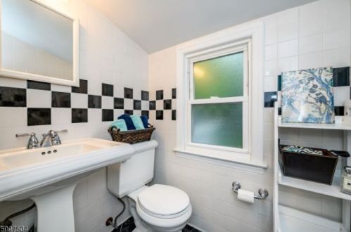 152 Paterson Rd, Fanwood NJ  07023-1012 exterior