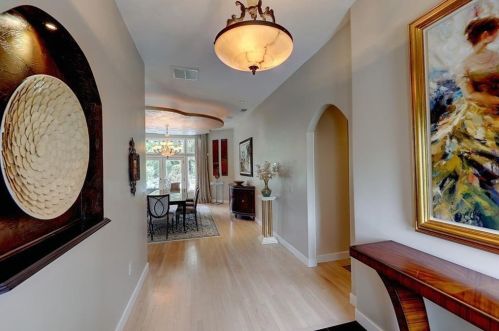 1 Morning Star Ct, Lincoln RI  02865-4586 exterior