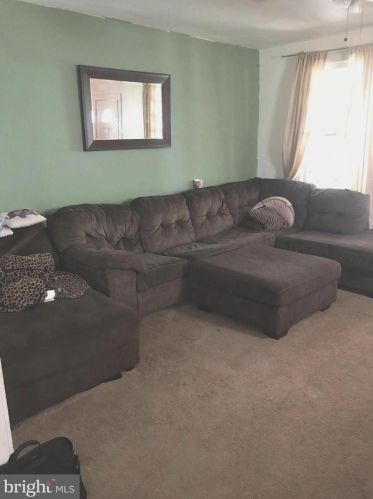 802 Hunter St, Gloucester NJ  08030-2025 exterior