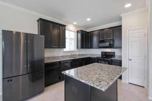 928 Rivers Creek Ln, Oak Point TX  75068 exterior