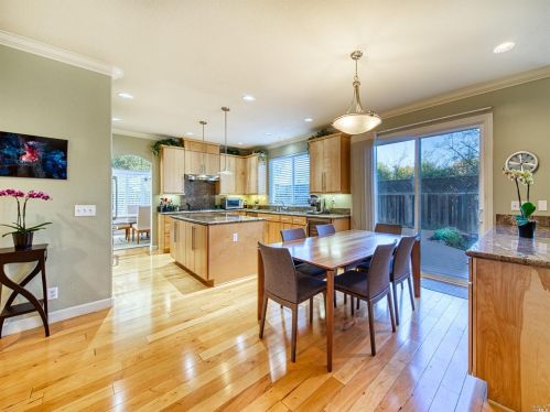 4636 Parktrail Ct, Santa Rosa, CA 95405-7900