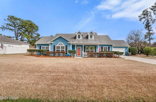 1012 Ferrets End, Beaufort, SC 29902-5893
