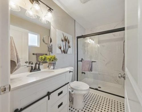 9235 B St, Oakland CA 94603-2416 exterior