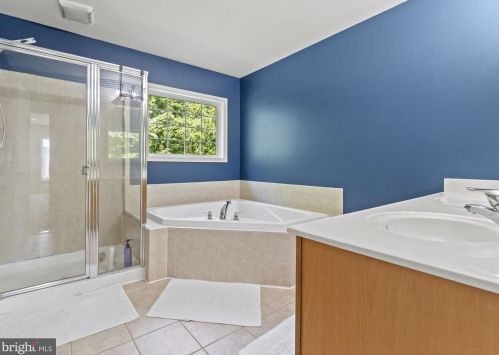 5936 Sunlight Mountain Rd, Spotsylvania VA  22553-4477 exterior