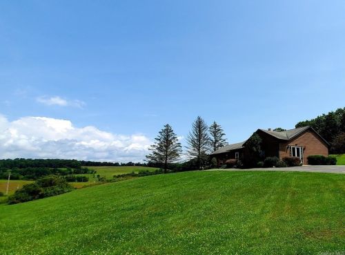 279 Kautz Rd, Callicoon, NY 12723-5345