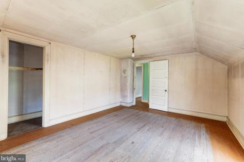 12841 James Monroe Hwy, Leesburg VA  20176-5340 exterior